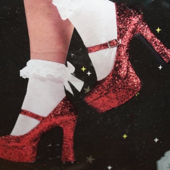 The wizard Of Oz Ruby Slippers Size Small 5-6 - Picture 3 of 6